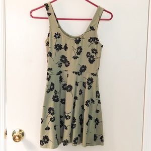 Green and Black Floral Forever 21 Dress